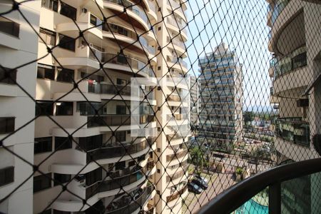 Apartamento à venda com 80m², 3 quartos e 1 vagaQuarto 3 - Vista da Suíte