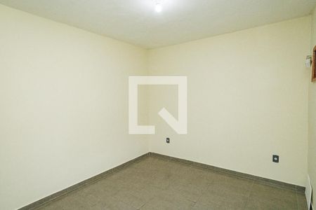 Quarto  de casa para alugar com 2 quartos, 110m² em Campo Grande, Rio de Janeiro