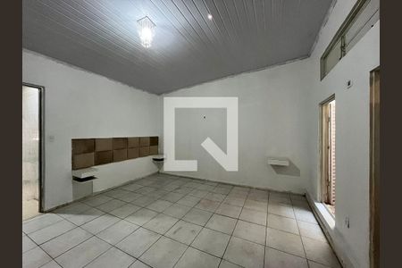 Sala/Quarto de casa para alugar com 3 quartos, 50m² em Asa Sul, Brasília