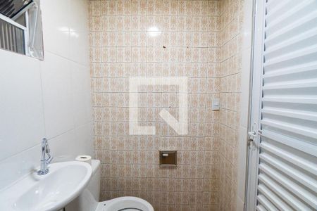 Casa para alugar com 80m², 2 quartos e 2 vagasBanheiro