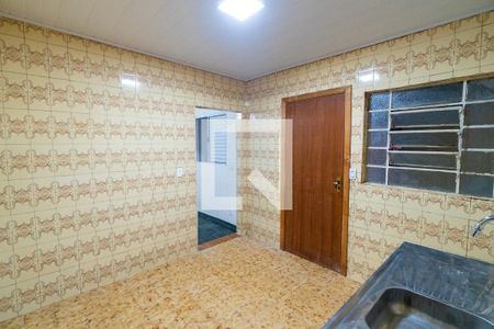 Casa para alugar com 80m², 2 quartos e 2 vagasCozinha