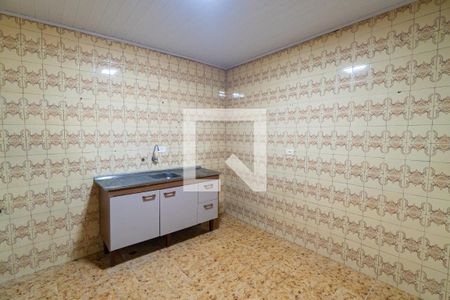 Casa para alugar com 80m², 2 quartos e 2 vagasCozinha