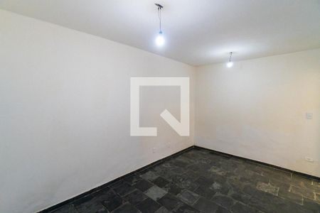 Casa para alugar com 80m², 2 quartos e 2 vagasQuarto 2