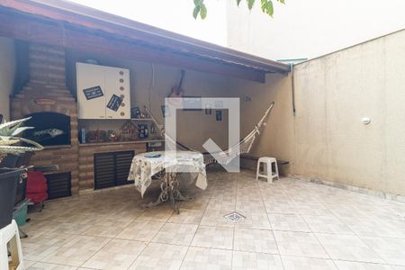Casa à venda com 180m², 3 quartos e 1 vagaQuintal