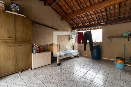 Casa à venda com 180m², 3 quartos e 1 vagaLavanderia