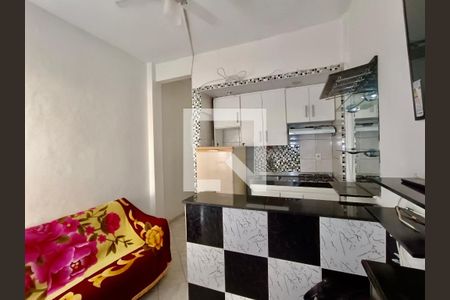 Sala de kitnet/studio à venda com 1 quarto, 30m² em Copacabana, Rio de Janeiro