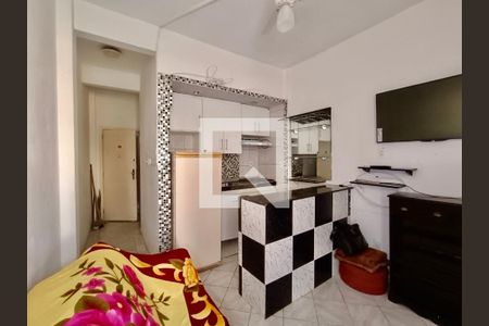 Sala de kitnet/studio à venda com 1 quarto, 30m² em Copacabana, Rio de Janeiro