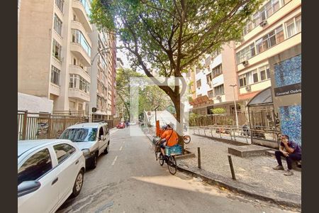 Studio à venda com 30m², 1 quarto e sem vaga Studio à venda com 30m², 1 quarto e sem vagaVista da Rua