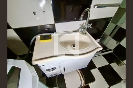 Studio à venda com 30m², 1 quarto e sem vaga Studio à venda com 30m², 1 quarto e sem vagaBanheiro social