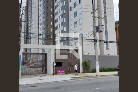 Fachada de apartamento para alugar com 2 quartos, 39m² em Jardim Prudência, São Paulo