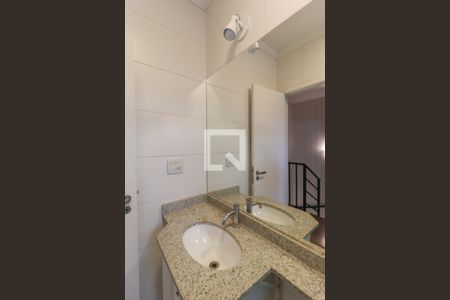 Casa de condomínio à venda com 85m², 3 quartos e 2 vagas Casa de condomínio à venda com 85m², 3 quartos e 2 vagasBanheiro