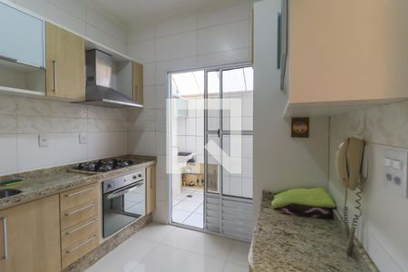 Casa de condomínio à venda com 85m², 3 quartos e 2 vagas Casa de condomínio à venda com 85m², 3 quartos e 2 vagasCozinha e Área de Serviço