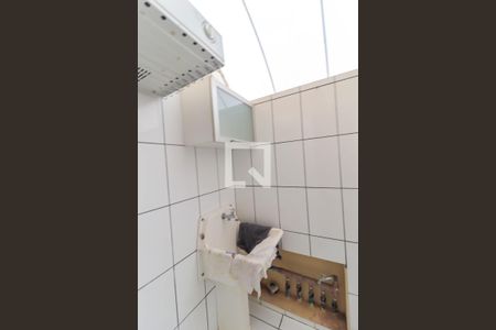 Casa de condomínio à venda com 85m², 3 quartos e 2 vagas Casa de condomínio à venda com 85m², 3 quartos e 2 vagasCozinha e Área de Serviço