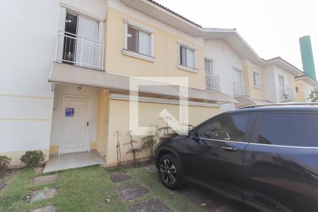 Casa de condomínio à venda com 85m², 3 quartos e 2 vagas Casa de condomínio à venda com 85m², 3 quartos e 2 vagasFachada
