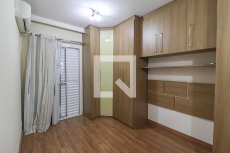 Casa de condomínio à venda com 85m², 3 quartos e 2 vagas Casa de condomínio à venda com 85m², 3 quartos e 2 vagasSuíte