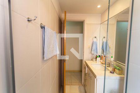 Apartamento para alugar com 110m², 3 quartos e 1 vaga Apartamento para alugar com 110m², 3 quartos e 1 vagaBanheiro Social