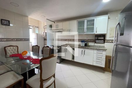 Casa para alugar com 150m², 3 quartos e 3 vagasCozinha