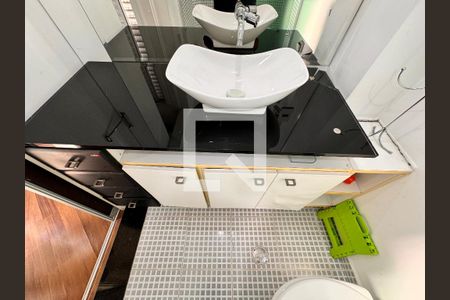 Banheiro da Suíte de apartamento à venda com 3 quartos, 160m² em Santa Maria, Santo André