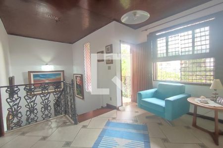 Casa à venda com 229m², 4 quartos e 3 vagas2º Pav - Hall