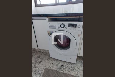 Apartamento à venda com 147m², 3 quartos e 2 vagasÁrea de Serviço