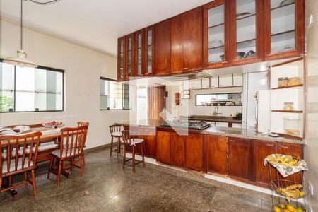 Cozinha de casa para alugar com 4 quartos, 180m² em Vila Invernada, São Paulo