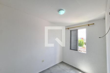 Quarto 2 de apartamento para alugar com 3 quartos, 62m² em Conjunto Habitacional Barreira Grande, São Paulo