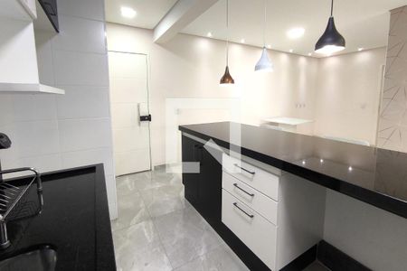 Apartamento à venda com 80m², 3 quartos e 2 vagas Apartamento à venda com 80m², 3 quartos e 2 vagasBanheiro