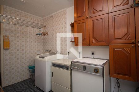 Casa à venda com 108m², 3 quartos e 2 vagas Casa à venda com 108m², 3 quartos e 2 vagasÁrea de Serviço