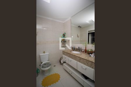 Casa à venda com 108m², 3 quartos e 2 vagas Casa à venda com 108m², 3 quartos e 2 vagasBanheiro da Suíte