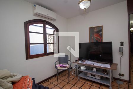 Casa à venda com 108m², 3 quartos e 2 vagas Casa à venda com 108m², 3 quartos e 2 vagasQuarto 3 - Suíte