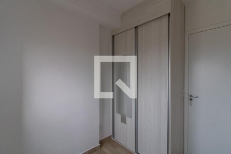 Quarto 2 de apartamento para alugar com 2 quartos, 47m² em Vila Galvão, Guarulhos