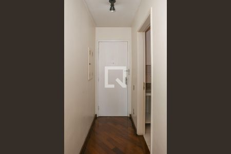 Entrada de apartamento à venda com 2 quartos, 71m² em Vila Hamburguesa, São Paulo