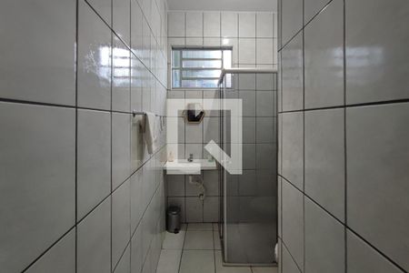 Casa à venda com 280m², 2 quartos e 4 vagas Casa à venda com 280m², 2 quartos e 4 vagasBanheiro Suíte