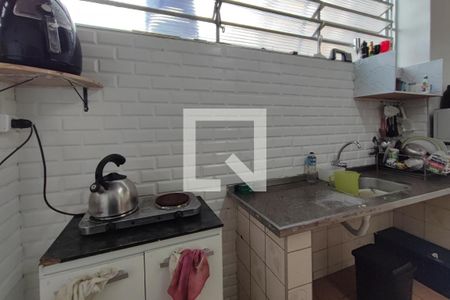 Casa à venda com 280m², 2 quartos e 4 vagas Casa à venda com 280m², 2 quartos e 4 vagasCozinha