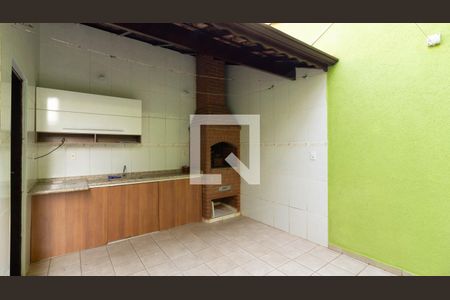 Casa à venda com 143m², 3 quartos e 4 vagas Casa à venda com 143m², 3 quartos e 4 vagasChurrasqueira