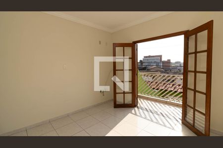 Casa à venda com 143m², 3 quartos e 4 vagas Casa à venda com 143m², 3 quartos e 4 vagasSuíte