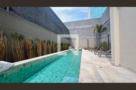 Studio para alugar com 25m², 1 quarto e sem vagaPiscina