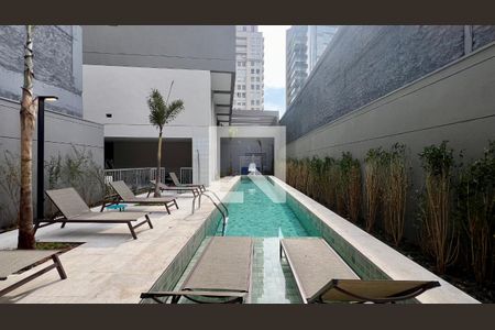 Studio para alugar com 25m², 1 quarto e sem vagaPiscina