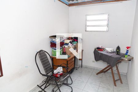 Casa à venda com 76m², 3 quartos e 1 vagaQuarto de Serviço