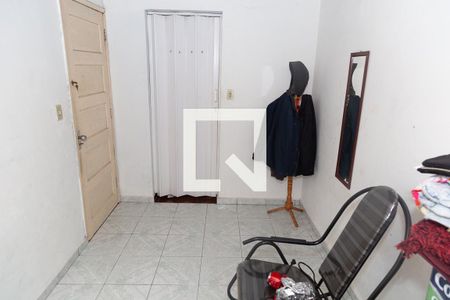 Casa à venda com 76m², 3 quartos e 1 vagaQuarto de Serviço