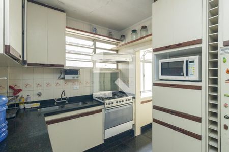 Apartamento à venda com 150m², 3 quartos e 1 vaga Apartamento à venda com 150m², 3 quartos e 1 vagaCozinha