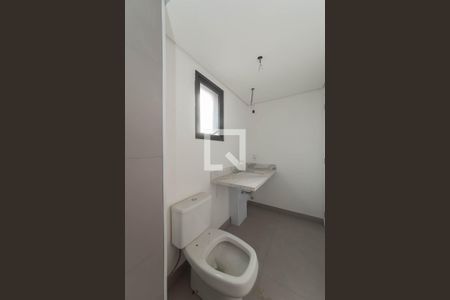 Apartamento à venda com 94m², 2 quartos e 2 vagasBanheiro da Suíte 2