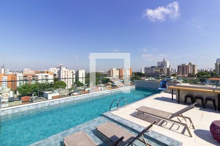 Apartamento à venda com 25m², 1 quarto e sem vagaÁrea comum - Piscina