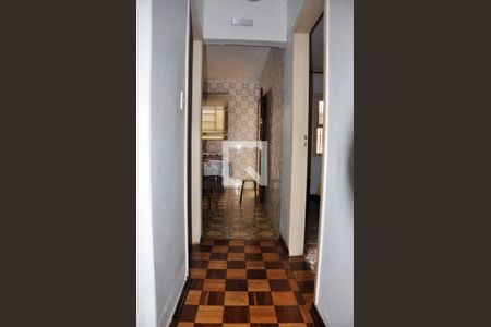 Casa à venda com 88m², 2 quartos e 1 vagaDetalhes - Corredor