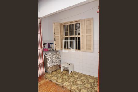 Casa à venda com 88m², 2 quartos e 1 vagaÁrea de Serviço e Quintal