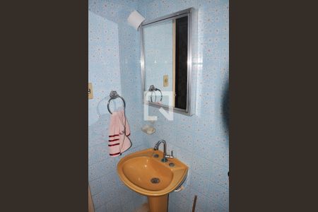 Casa à venda com 88m², 2 quartos e 1 vagaDetalhes - Banheiro Social