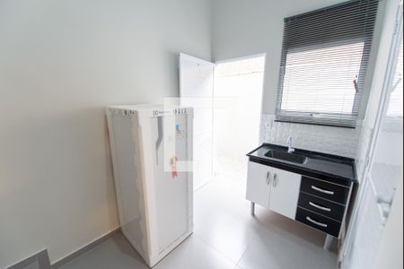 Sala/Cozinha de kitnet/studio para alugar com 1 quarto, 18m² em Chacara do Visconde, Taubaté
