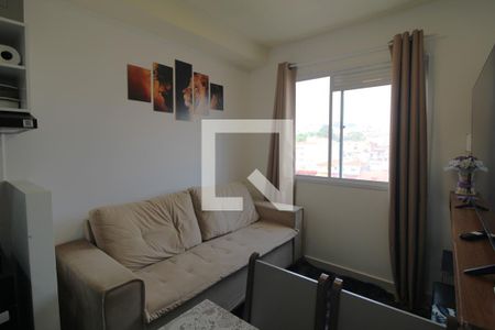 Sala de apartamento à venda com 1 quarto, 27m² em Jardim Itacolomi, São Paulo