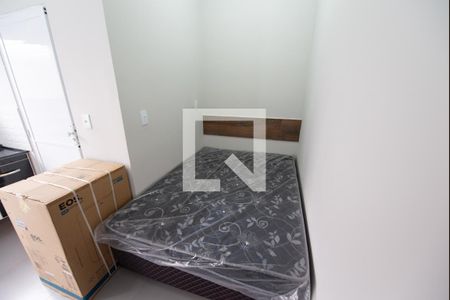 Quarto de kitnet/studio para alugar com 1 quarto, 14m² em Chacara do Visconde, Taubaté