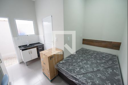 Sala/Cozinha de kitnet/studio para alugar com 1 quarto, 14m² em Chacara do Visconde, Taubaté